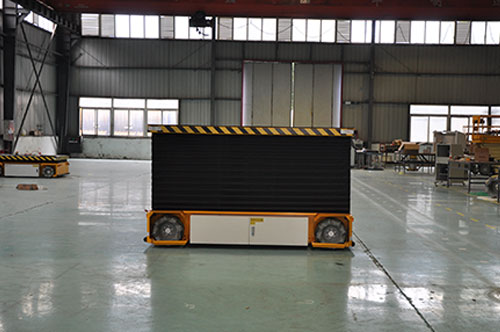 成都乐动在线登录麦轮式全向车-1.jpg